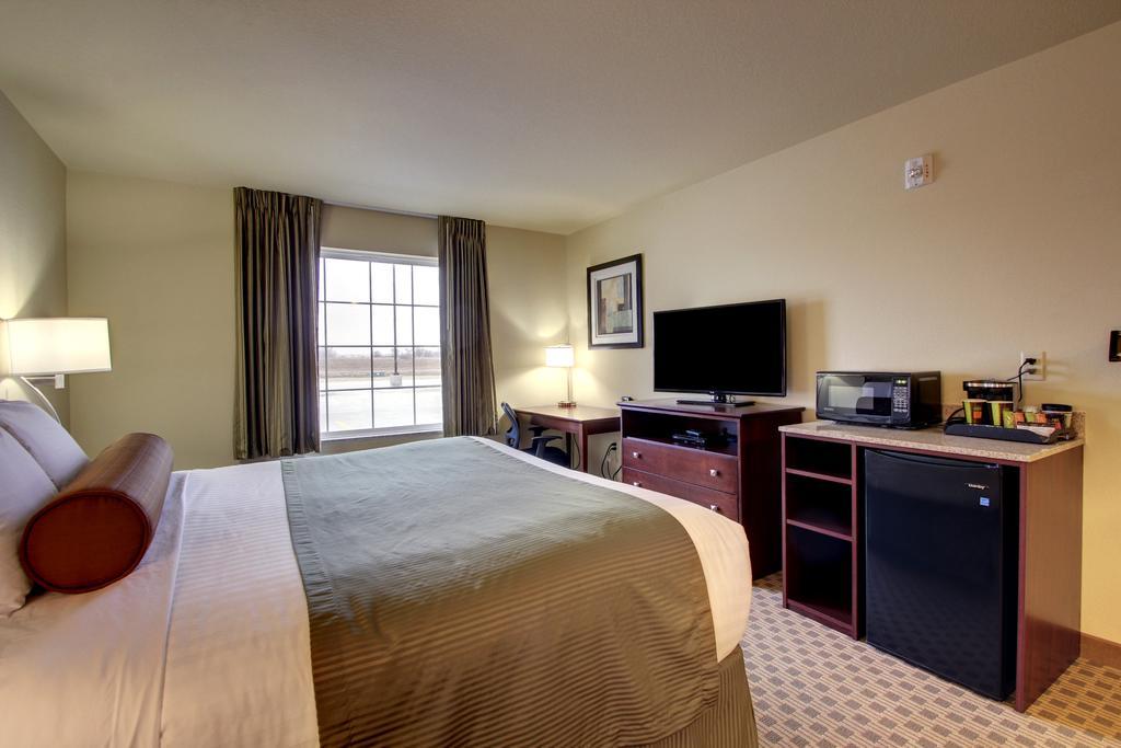 Cobblestone Inn & Suites - Linton Room photo